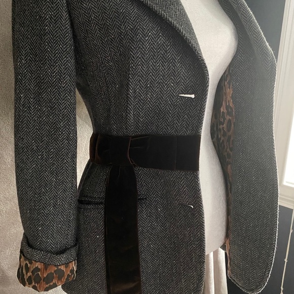 Dolce&Gabbana suit. - Picture 3 of 13